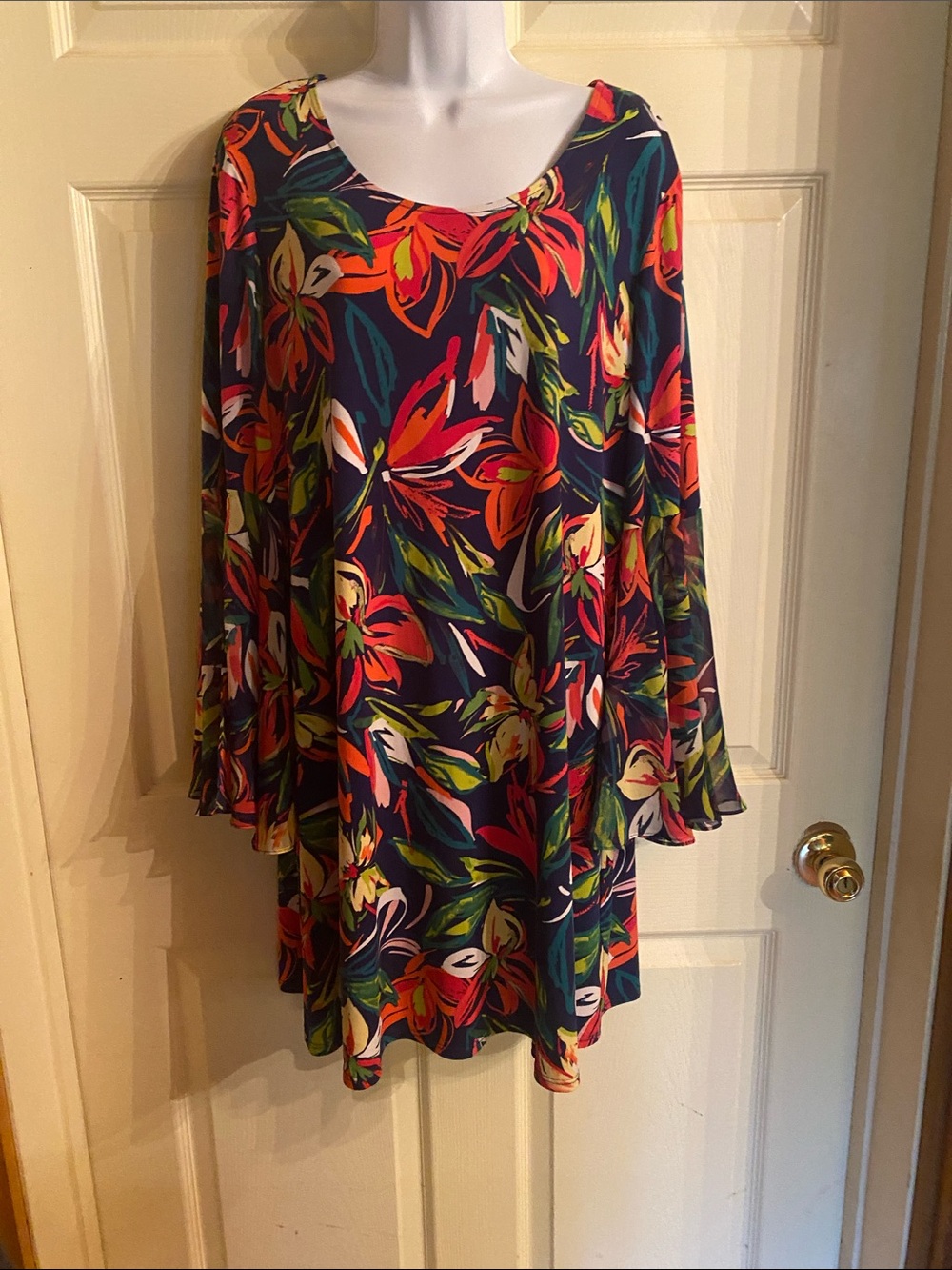 Westport Navy Floral Bell Sleeve Tunic Dress